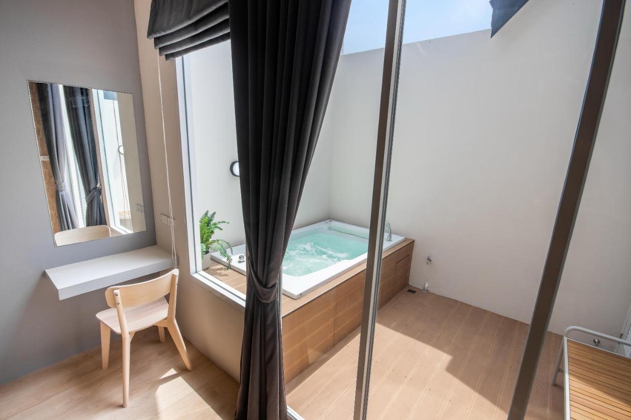 Nidhra นิทรา Apartment